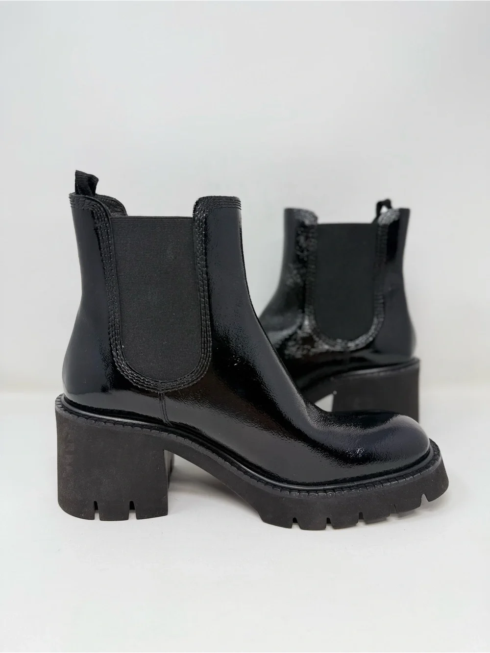 New Pedro Garcia Zisca Patent Leather Chelsea Bootie Sz 9